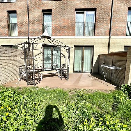 London Stratford Luxury House, 5 Minutes Walk Station, Westfield, 3 Bedrooms 3 Bathrooms, Reception, Garden, Parking Exterior foto